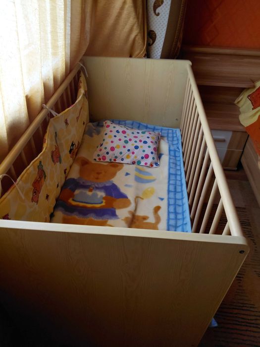 Детско креватче с матрак