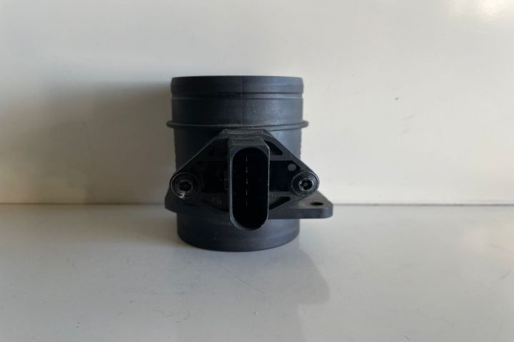 Debitmetru aer 0986284109 Volkswagen VW Passat B5