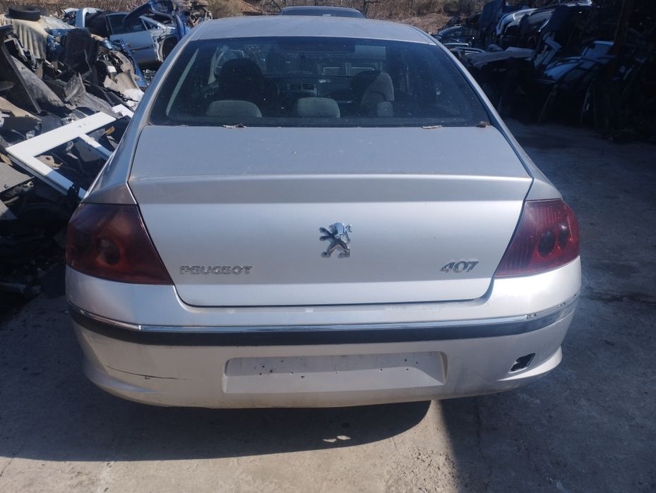Пежо 407 седан продава се само на части