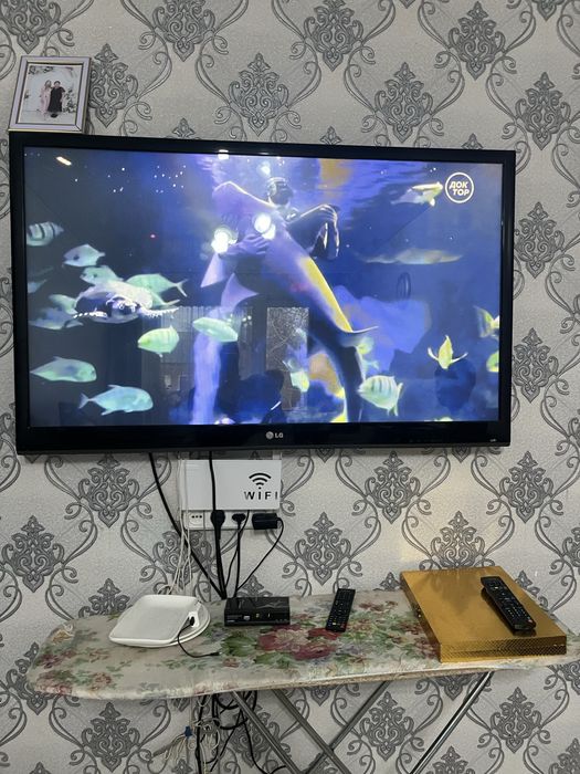 Продам телевизор в отличном состояние