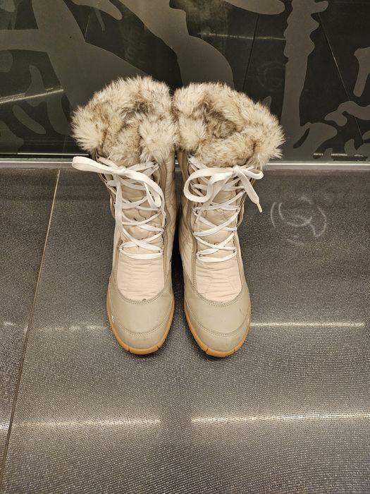 Резервирани!DECATHLON  ботуши апрески с косъм н.38