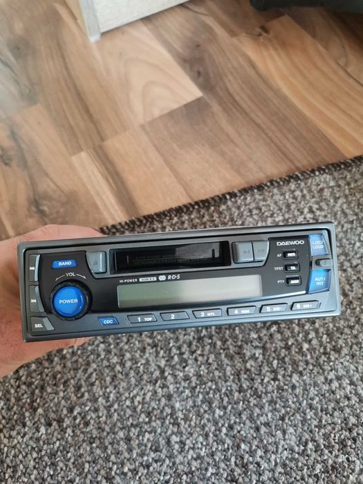Авто касетофон /cassette receiver 12v  DAEWOO.