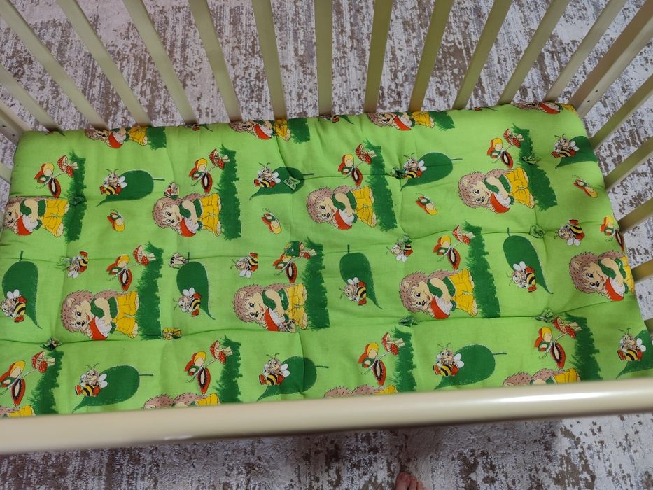 Продам детскую кроватку.