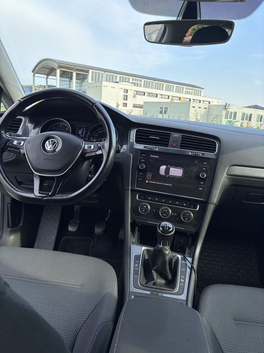 Golf  7 stare impecabila 159000km