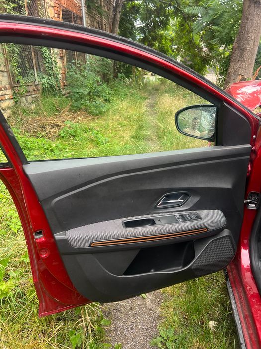 Dacia Sandero Stepway 2021 на части