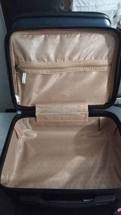 Мини чемодан от vivo