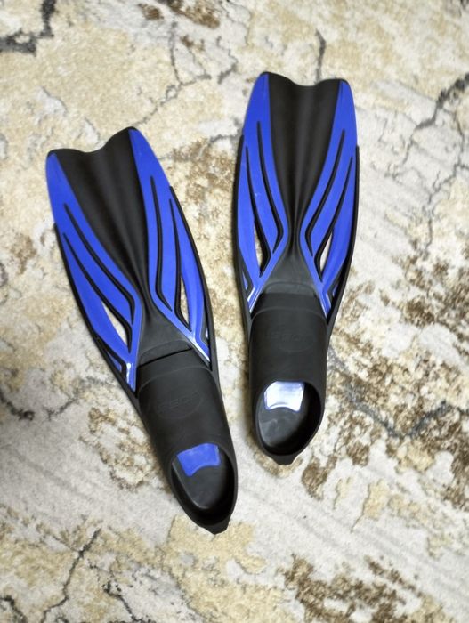 Ласты для бассейна