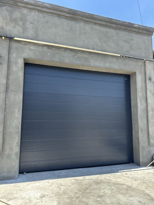 Секционные ворота ремонт и установка