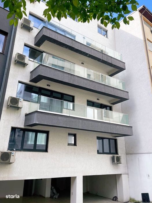Clădire Boutique S+P+4 Recepționată | Zona Polonă | 5 Unități Premium