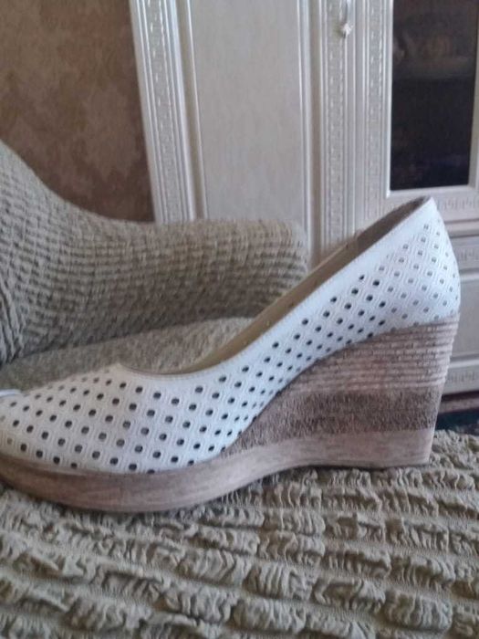 Продам  обувь турция