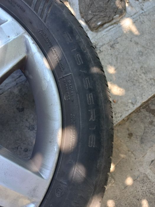Гуми 215 55 16 Dunlop 2бр.