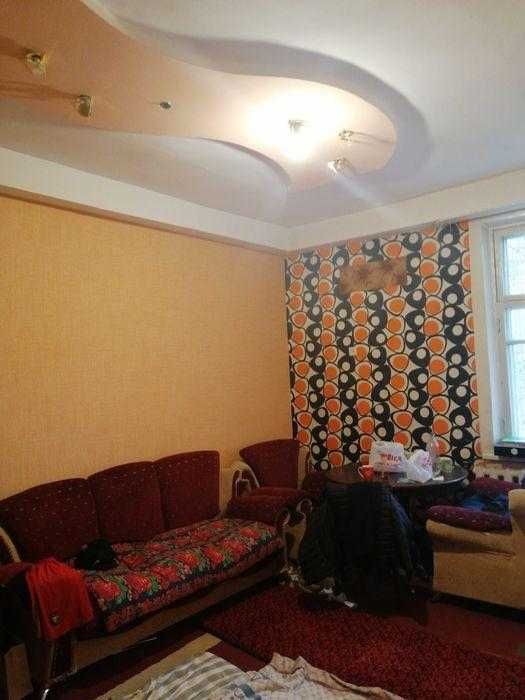 Oybek metrodan kvartira bor