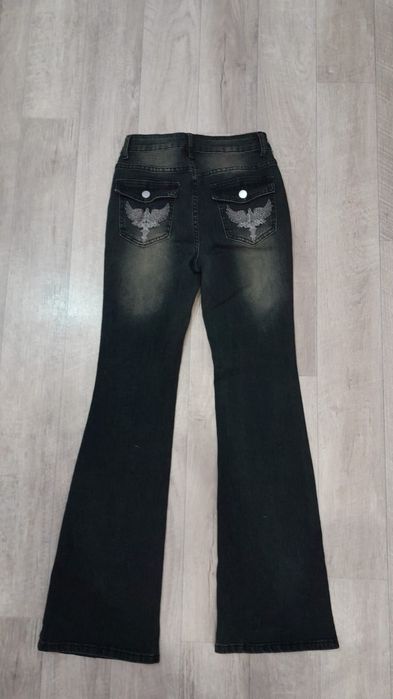 Продам Джинсы Новые