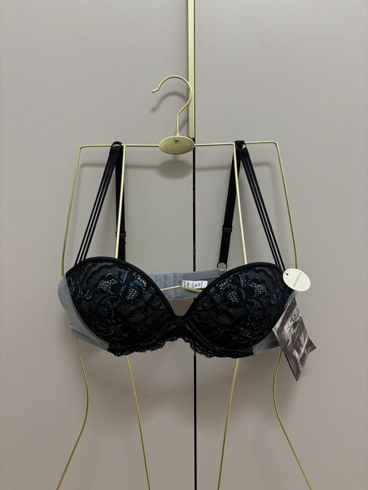 Продам новые бюстгальтера