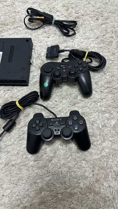 Playstation ps2 slim 90004  + 2 controller