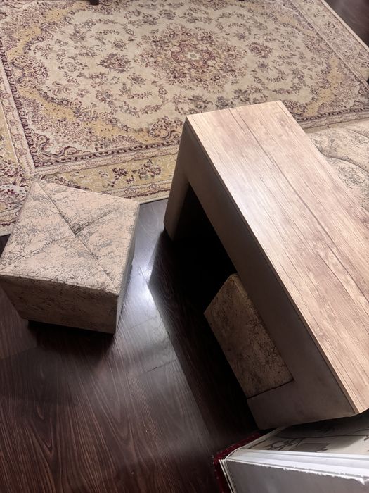 Продается диван для гостинной