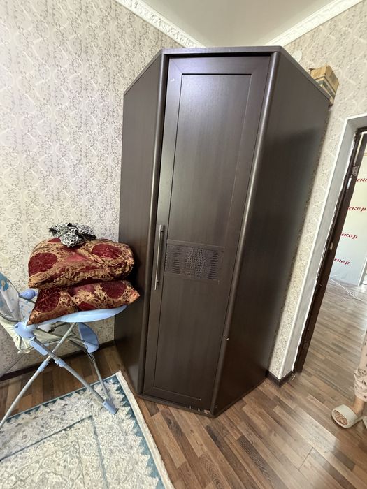 угловой шкаф для спальни