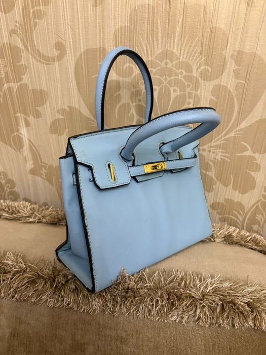 Отдам Сумочки женские