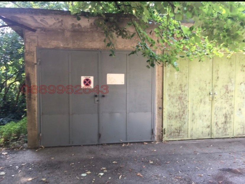 Продава 3-стаен апартамент 110 кв.м. в Плевен, идеален център