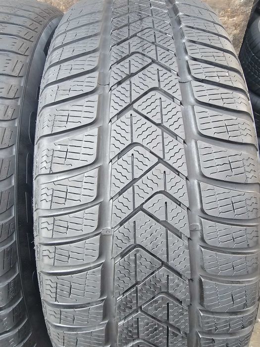 Anvelope  245 50 19