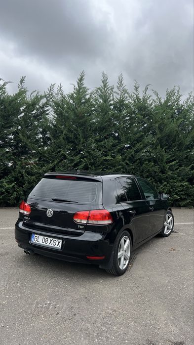 VOLKSWAGEN Golf 2010 — imagine 4