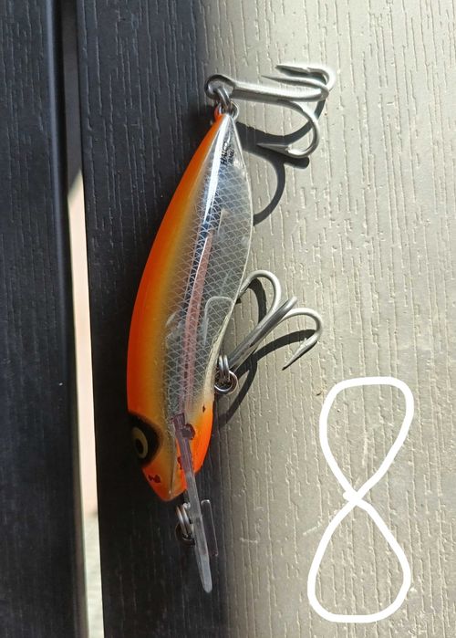 Комплект Воблери за бяла риба и сом-може и поотделно