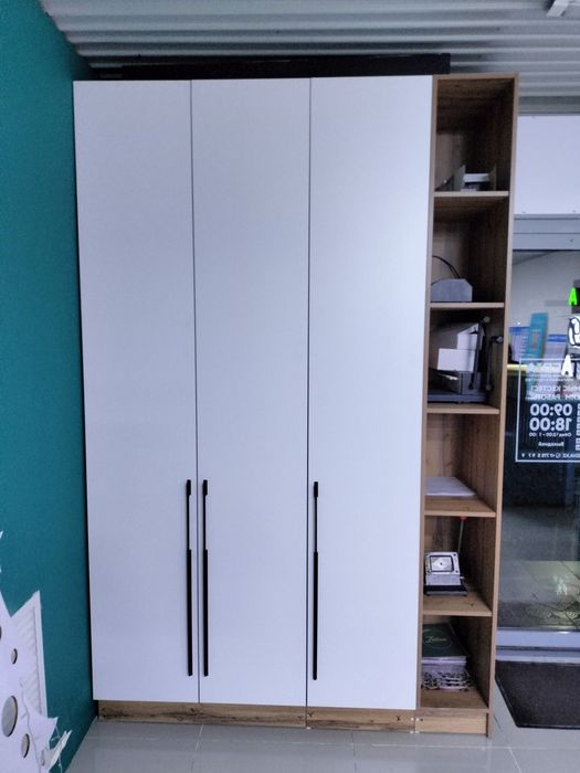 Офисные мебели в стиле лофт