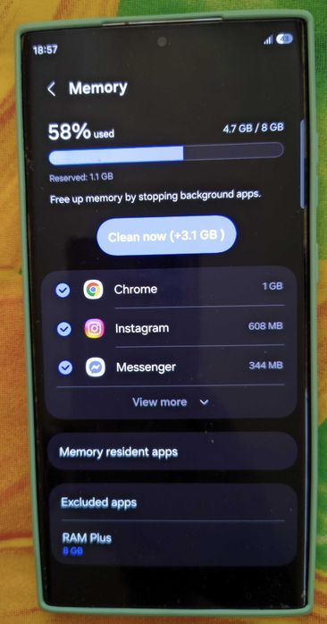 Samsung S23 Ultra 8+8GB/256GB 10x zoom много запазен!