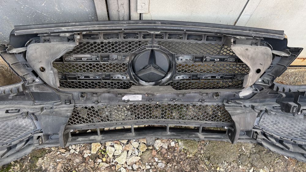 Предна броня за Mercedes W213 E class