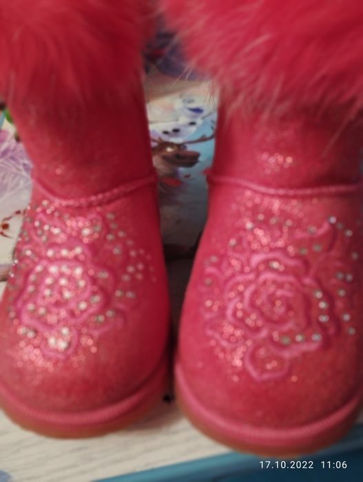 Красивые уги на девочку.