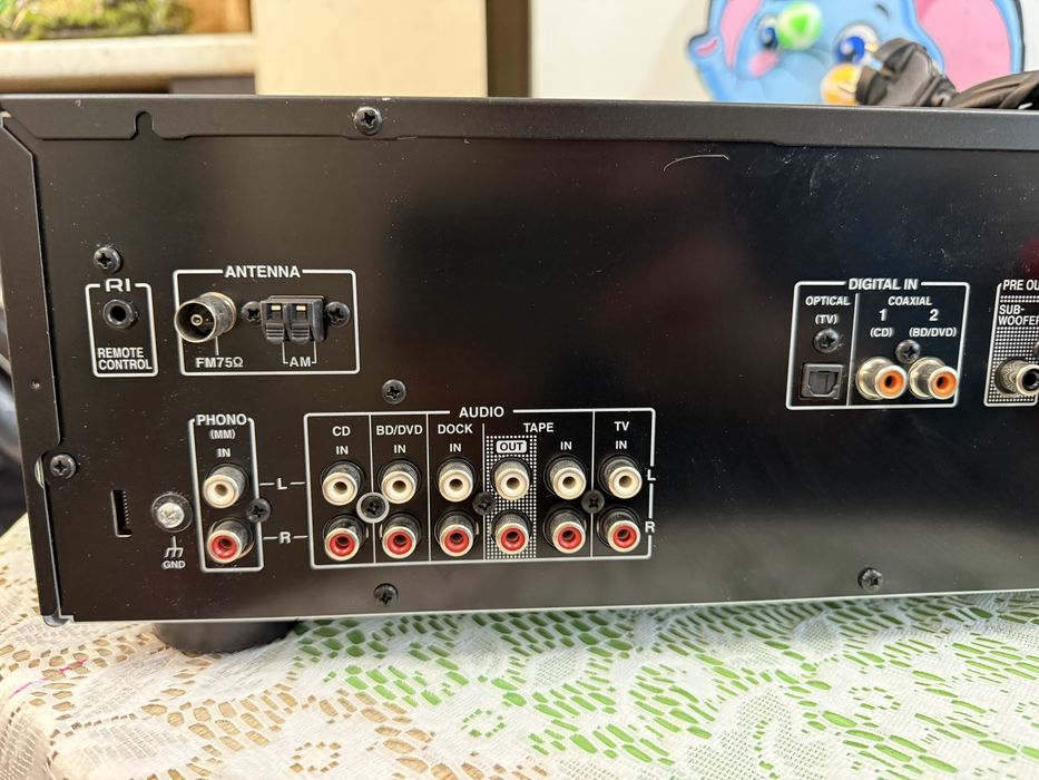 Onkyo TX-8020 Стерео ресивър , Optical