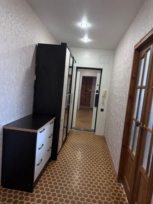 Продается 4-комн (9-41, 7 эт)