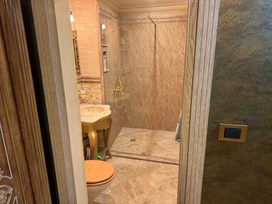 Продава се Двустаен апартамент в Пловдив, Кършияка - 93 кв.м за 2548 €/кв.м - Снимка #7