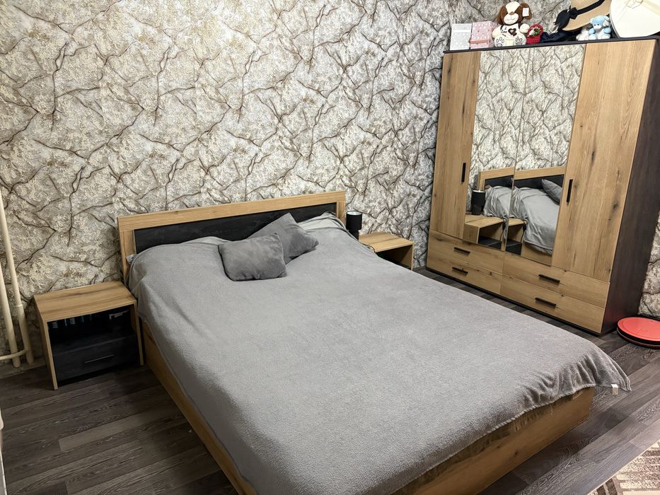 Продавам 3-стаен апартамент