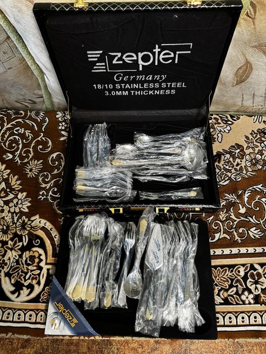 Набор столовых приборов Zepter