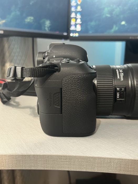 Aparat foto Canon 6D Mark II Impecabil 14000 cadre