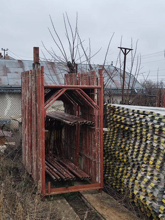 Schelă metalică de vânzare