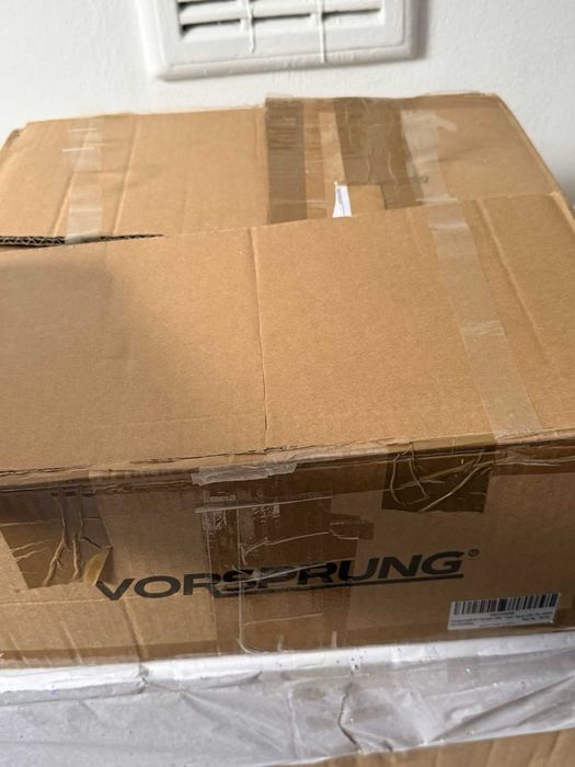 Като Нова зарядна станция Vorsprung 7.4kW за електроавтомобил или хибрид