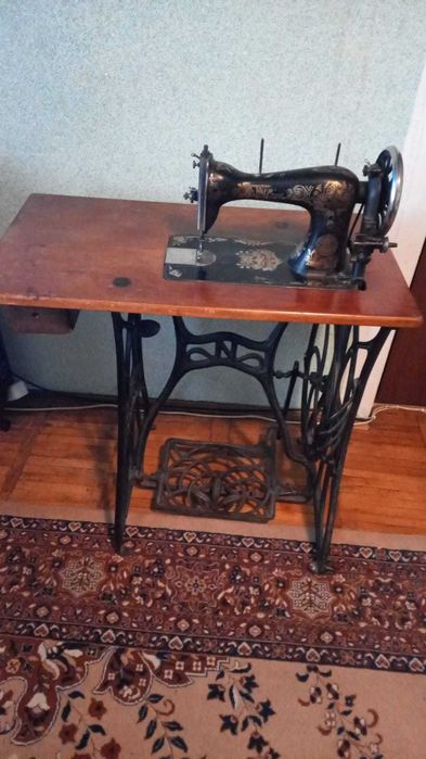 Masina de cusut vintage marca Naumann