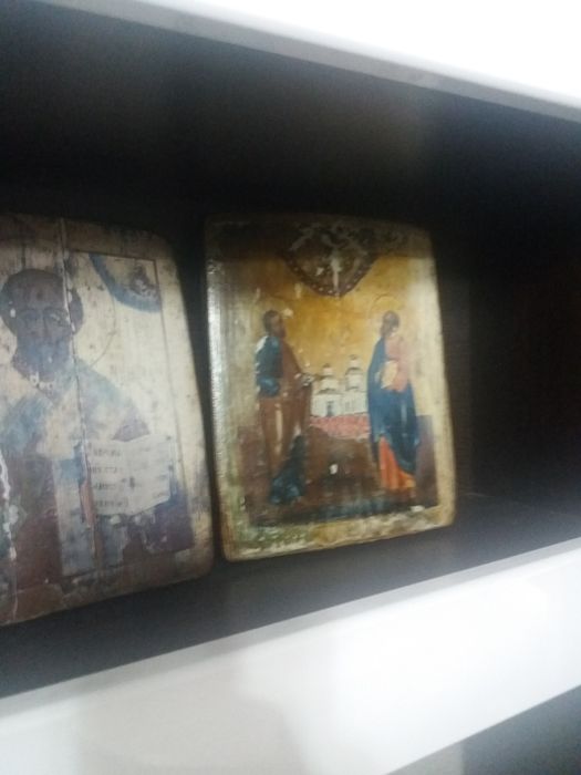 Иконы стариные!!!