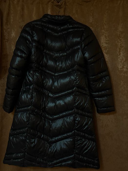 Geacă Moncler neagră, lucioasă originală