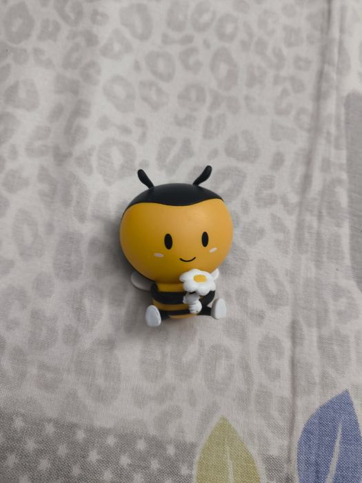 пчела из вкусно и точки коллаборация с билайн