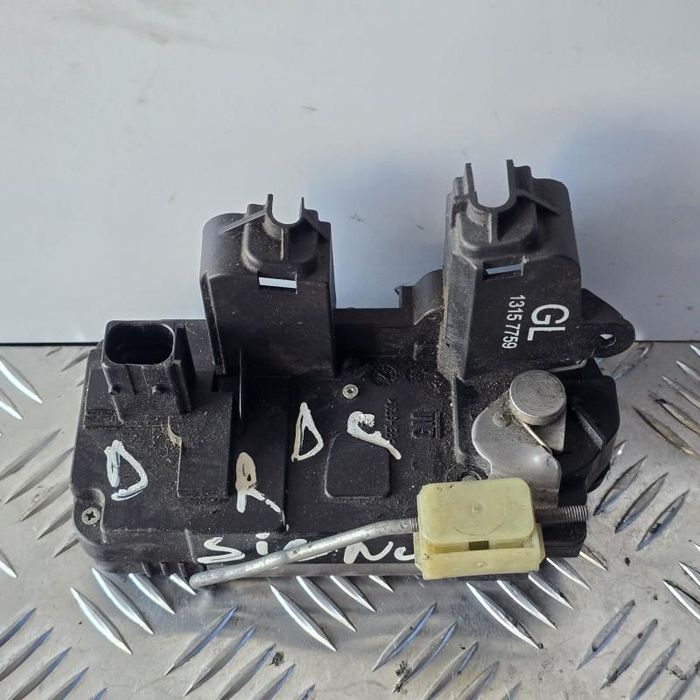 Broasca usa dreapta fata Opel Vectra C facelift