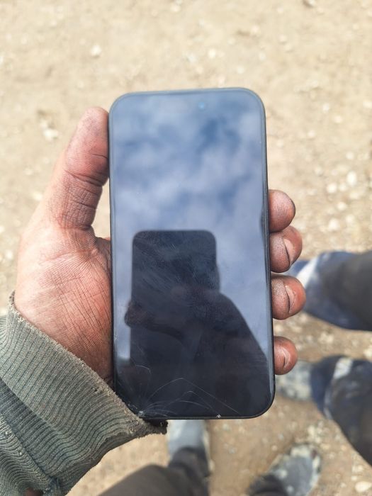 Айфон 15 акумулятор 92