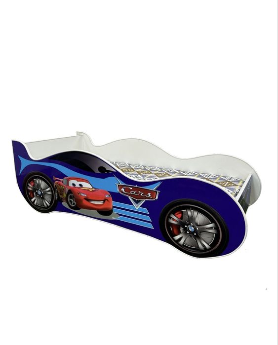 Кровать машинка детская