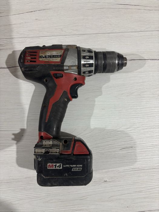Milwaukee M14 винтоверт