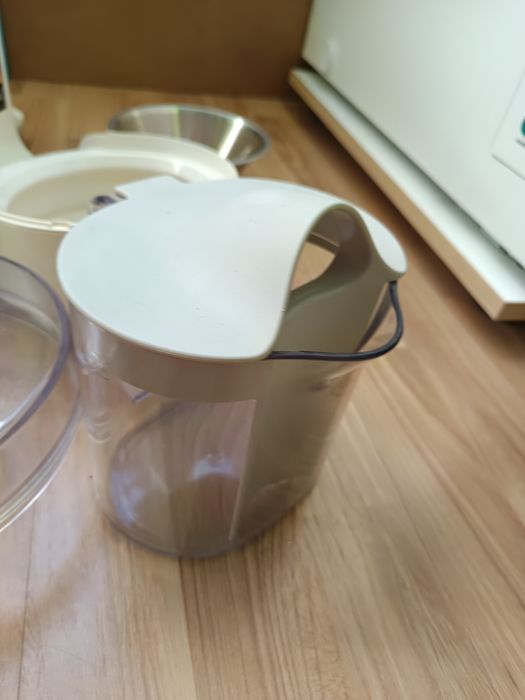 Сокоизтисквачка Kenwood je 680