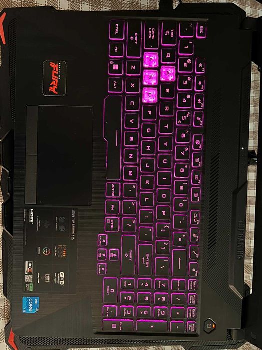Laptop Gaming ASUS TUF F15 + PERIFERICE