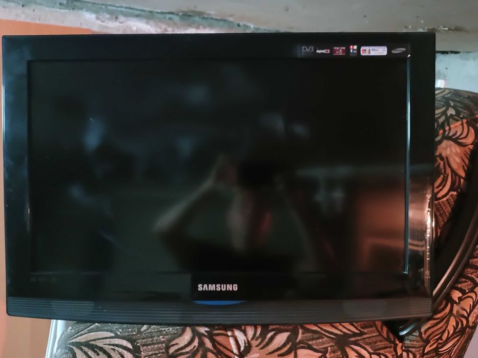 Телевизор Samsung