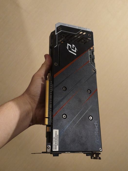 RX 5700XT 8GB Asrock видеокарта